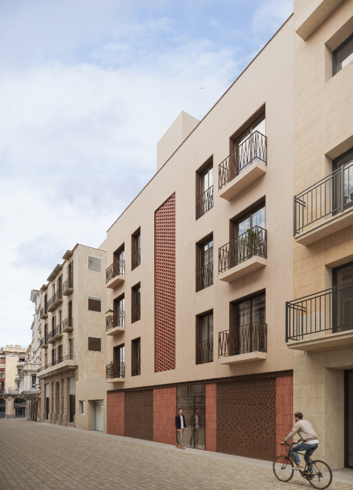 Edifici plurifamiliar en entorn urbà